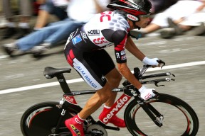 一场121-110让湖人坐立难安！西部前2不稳，雷迪克面临艰难抉择，雷迪克去哪个队了